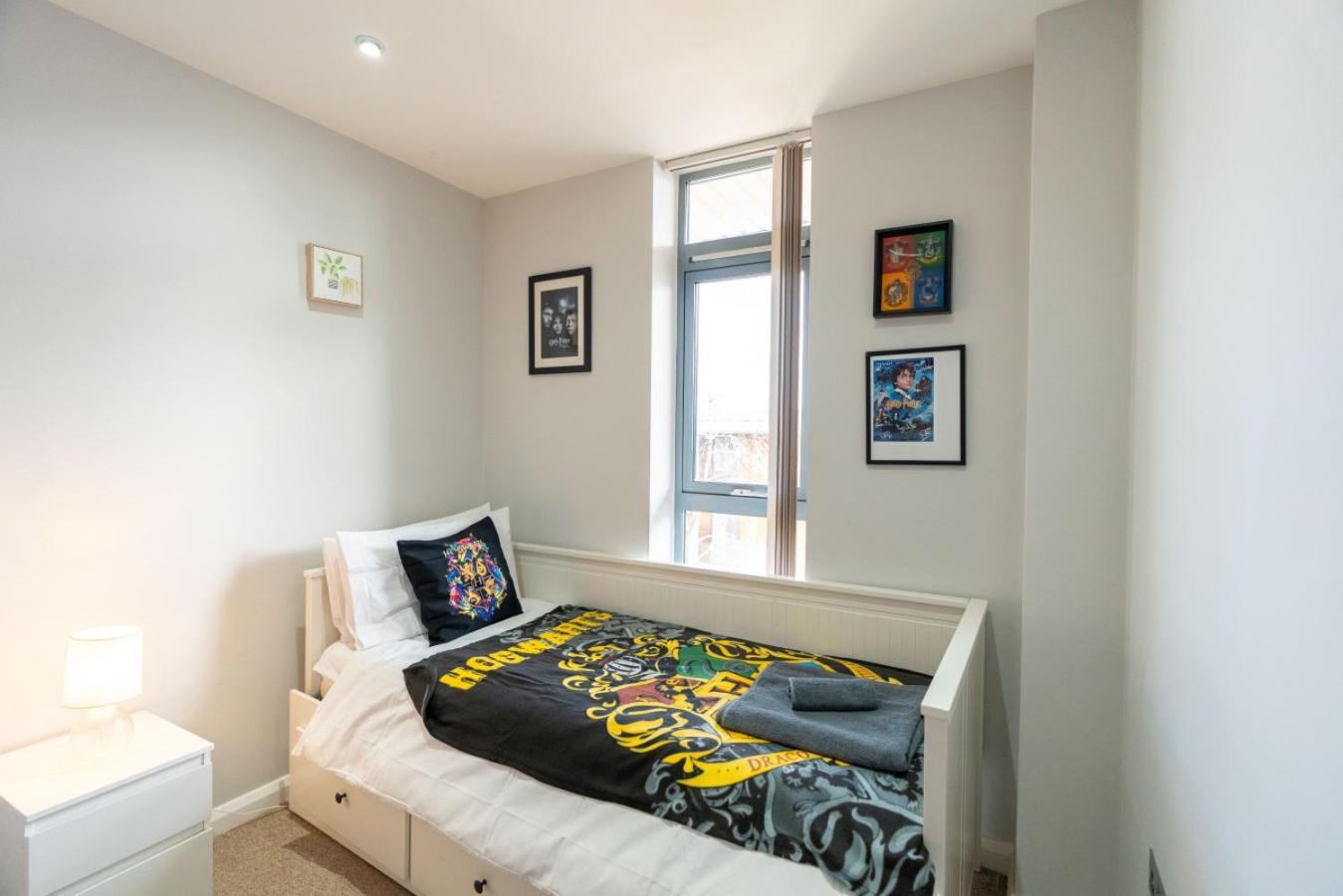 Stylish In Watford With Balcony And Parking Apartment Watford (Hertfordshire)