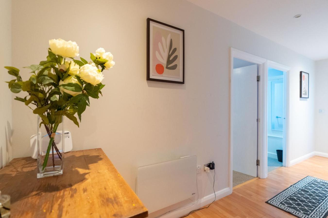 Stylish In Watford With Balcony And Parking * Watford (Hertfordshire)